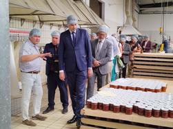 Visite d’Olivier Becht, ministre délégué, sur le thème de l’exportation des produits locaux