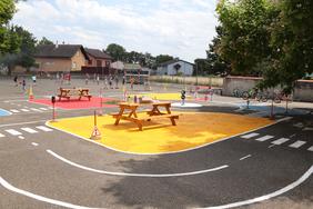 Création d’un JUNICODE dans la cour de l’école élémentaire de Niederhergheim - juin 2022